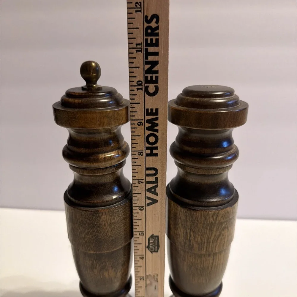 Vintage Woodcrest Styson Salt Shaker & Pepper Mill Japan Made Wooden, 7.5